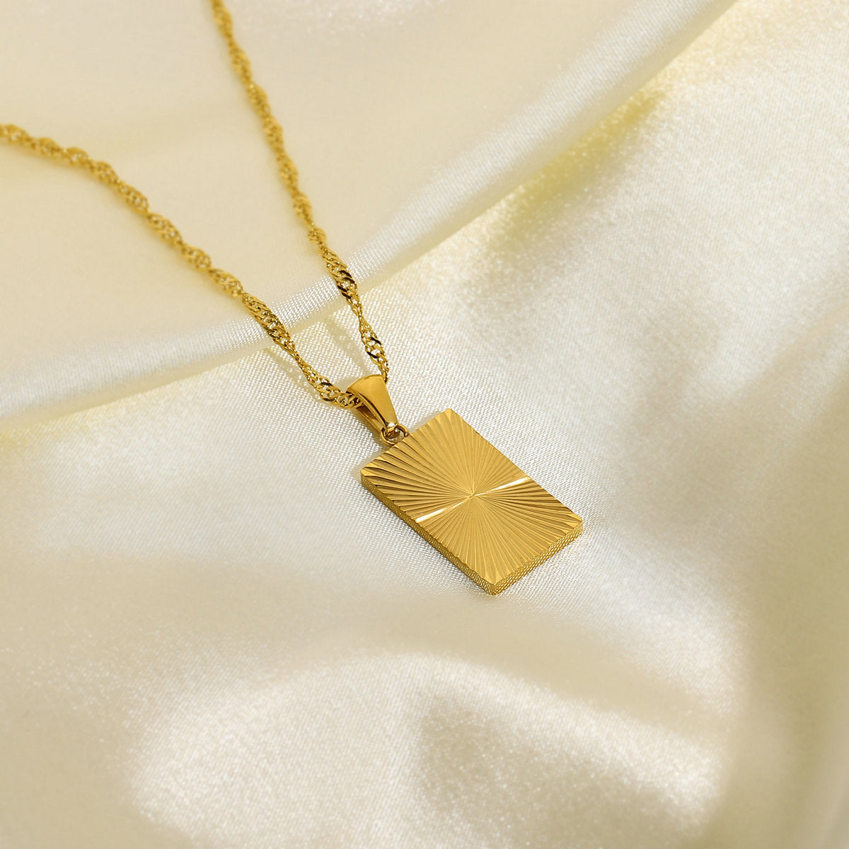 Sunshine Ray Rectangular Necklace – 18K Gold Plated