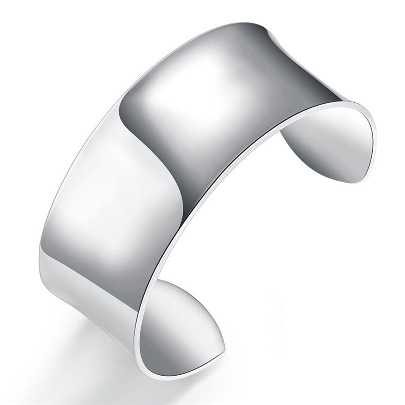 Minimalist Curved Bar Bracelet