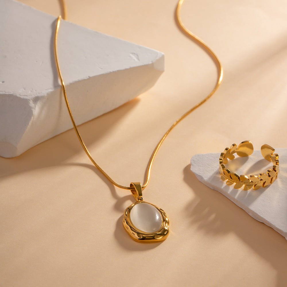 Aura Natural Stone Pendant Necklace – 18K Gold Plated Stainless Steel