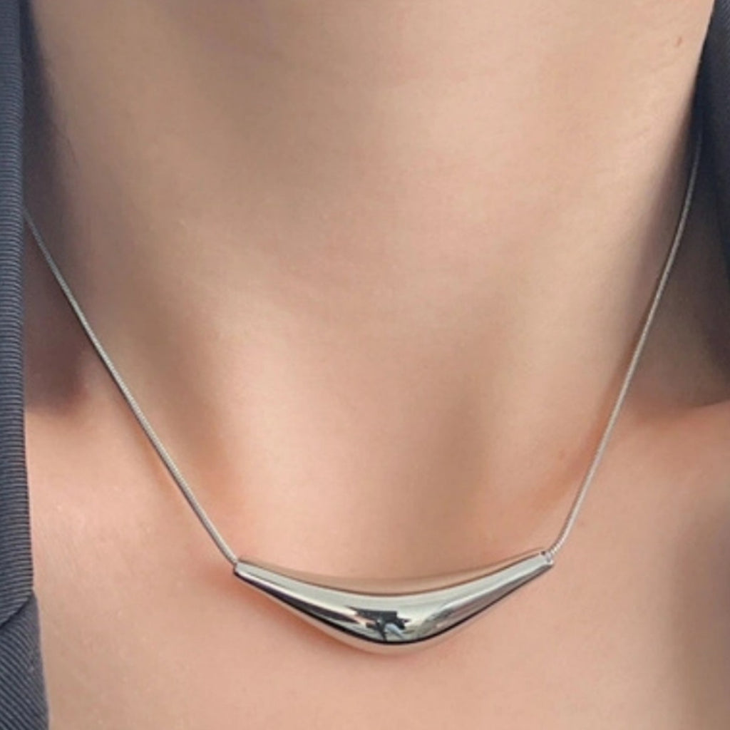 Bold Minimalist Silver Bangle